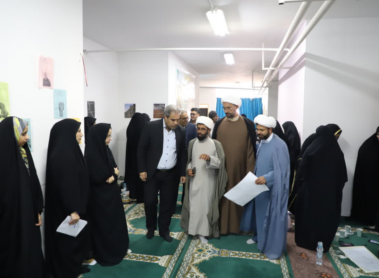 حضور دکتر رکوعی سرپرست محترم دانشگاه زابل در محل برگزاری رویداد کنشگری و حل مسئله حوزه علوم اسلامی دانشگاهیان سیستان