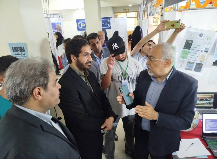 گزارش تصویری برگزاری نمایشگاه دستاوردهای انجمن علمی دانشگاه زابل (جهش)