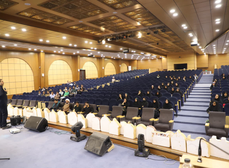 گزارش تصویری نشست هم اندیشی راهبردهای عملی عبور از تحریم و ناکارآمدی، به سوی اقتدار (ویژه دانشجویان)