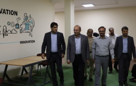 بازدید رئیس دانشگاه زابل از امکانات مرکز نوآوری و توسعه فناوری دانشگاه زابل