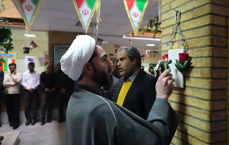 آیین بزرگداشت آغاز دهه فجر و چهل و چهارمین بهار انقلاب در دانشگاه زابل برگزار شد